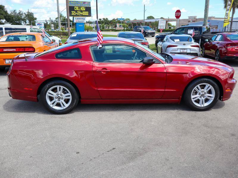 Used 2014 Ford Mustang Coupe RWD image 7