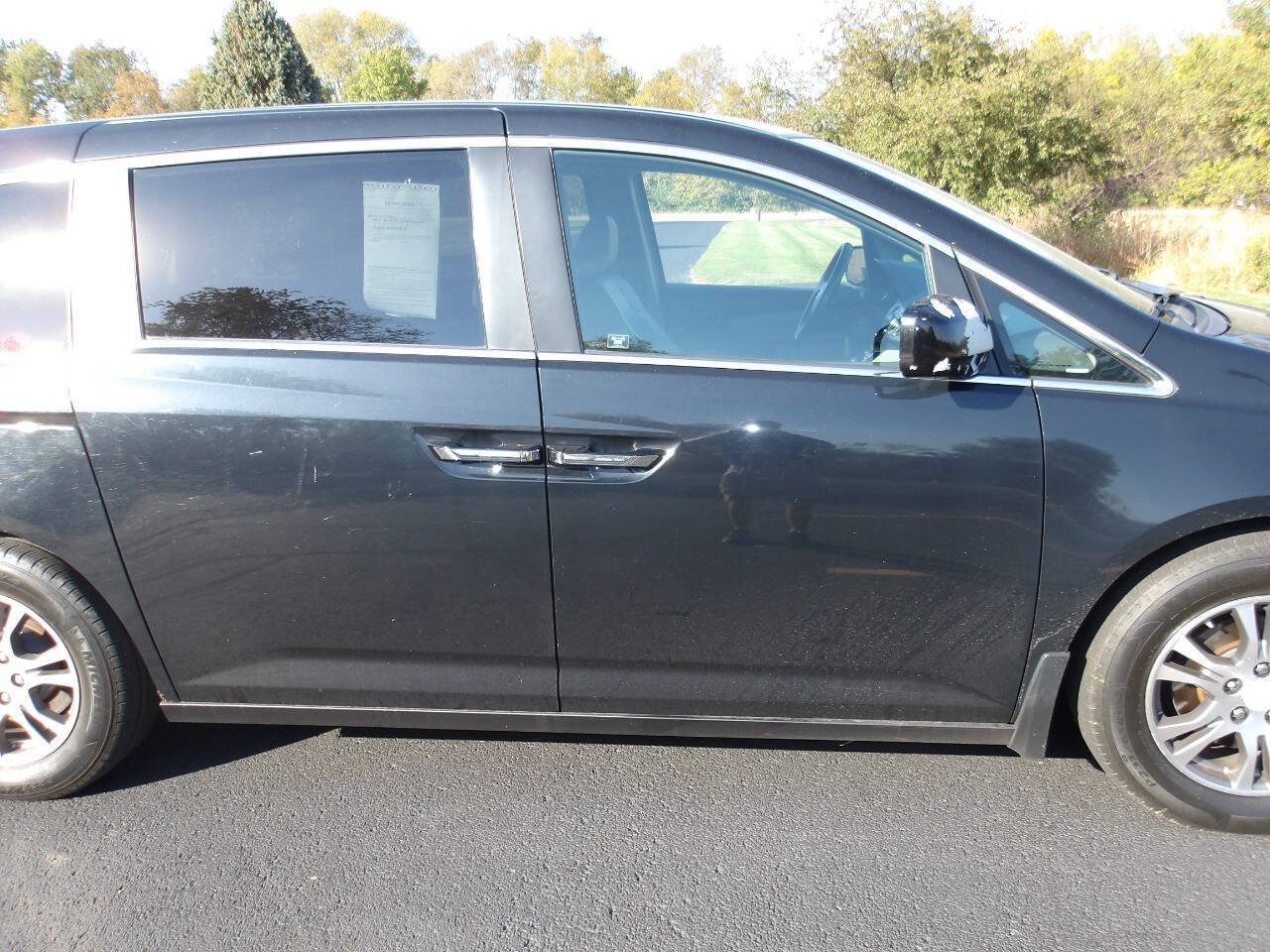 Used 2011 Honda Odyssey EX-L image 35