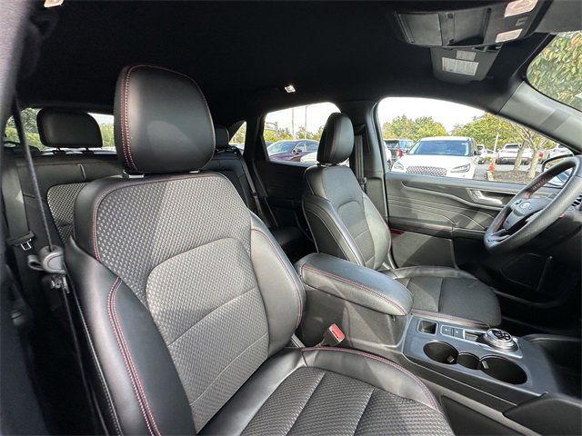 Certified 2024 Ford Escape ST-Line Elite image 35