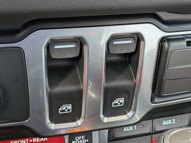 Certified 2025 Jeep Wrangler Rubicon w/ Safety Group AWD/4WD image 21