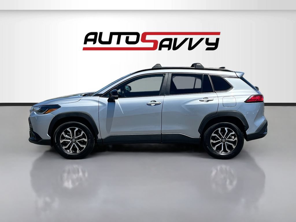 Used 2025 Toyota Corolla Cross AWD Hybrid image 4