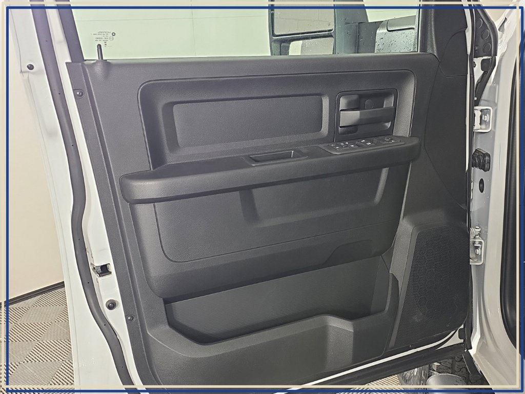 New 2026 RAM 2500 Tradesman AWD/4WD image 24