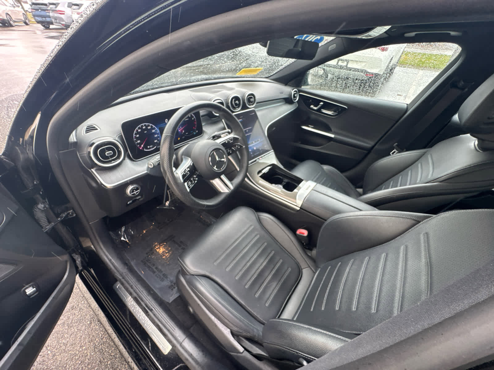 Used 2023 Mercedes-Benz C 300 4MATIC Sedan image 9