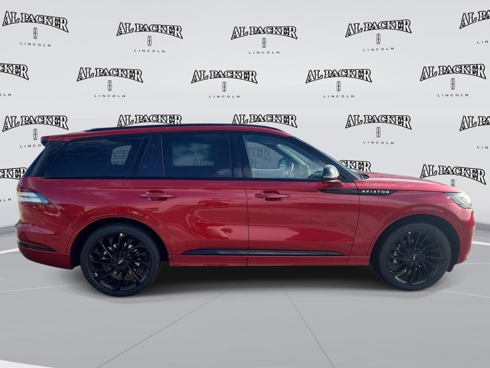New 2026 Lincoln Aviator Reserve w/ Jet Appearance Package RWD image 6