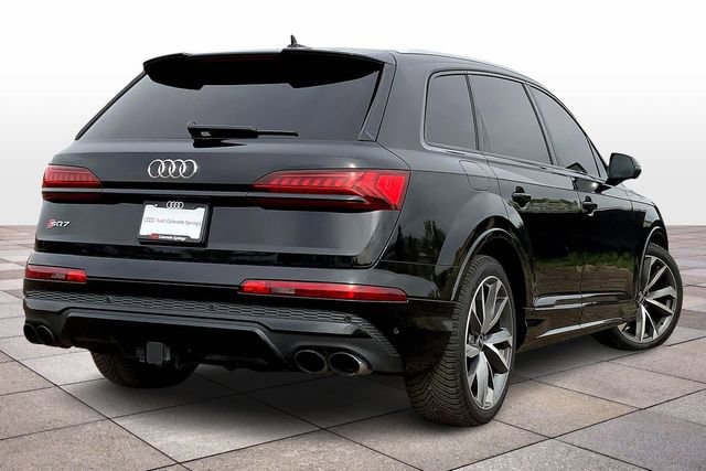 Used 2023 Audi SQ7 Premium Plus w/ Executive Package image 13