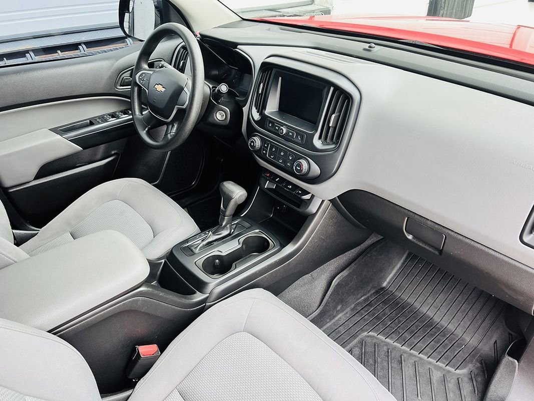 Used 2020 Chevrolet Colorado W/T w/ Custom Special Edition image 11