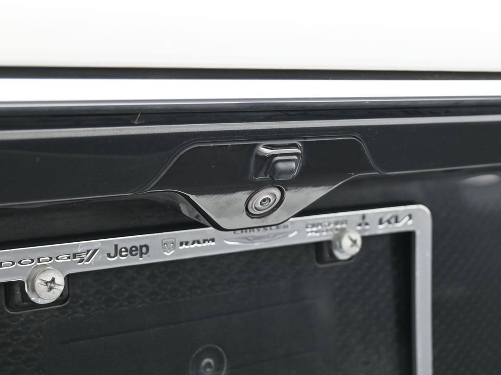 Used 2022 Jeep Grand Wagoneer Series III w/ Rear Seat Video Group 1 image 45