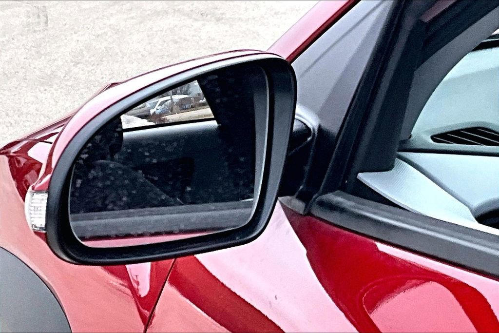 Used 2020 Hyundai Kona SEL w/ Cargo Package image 13