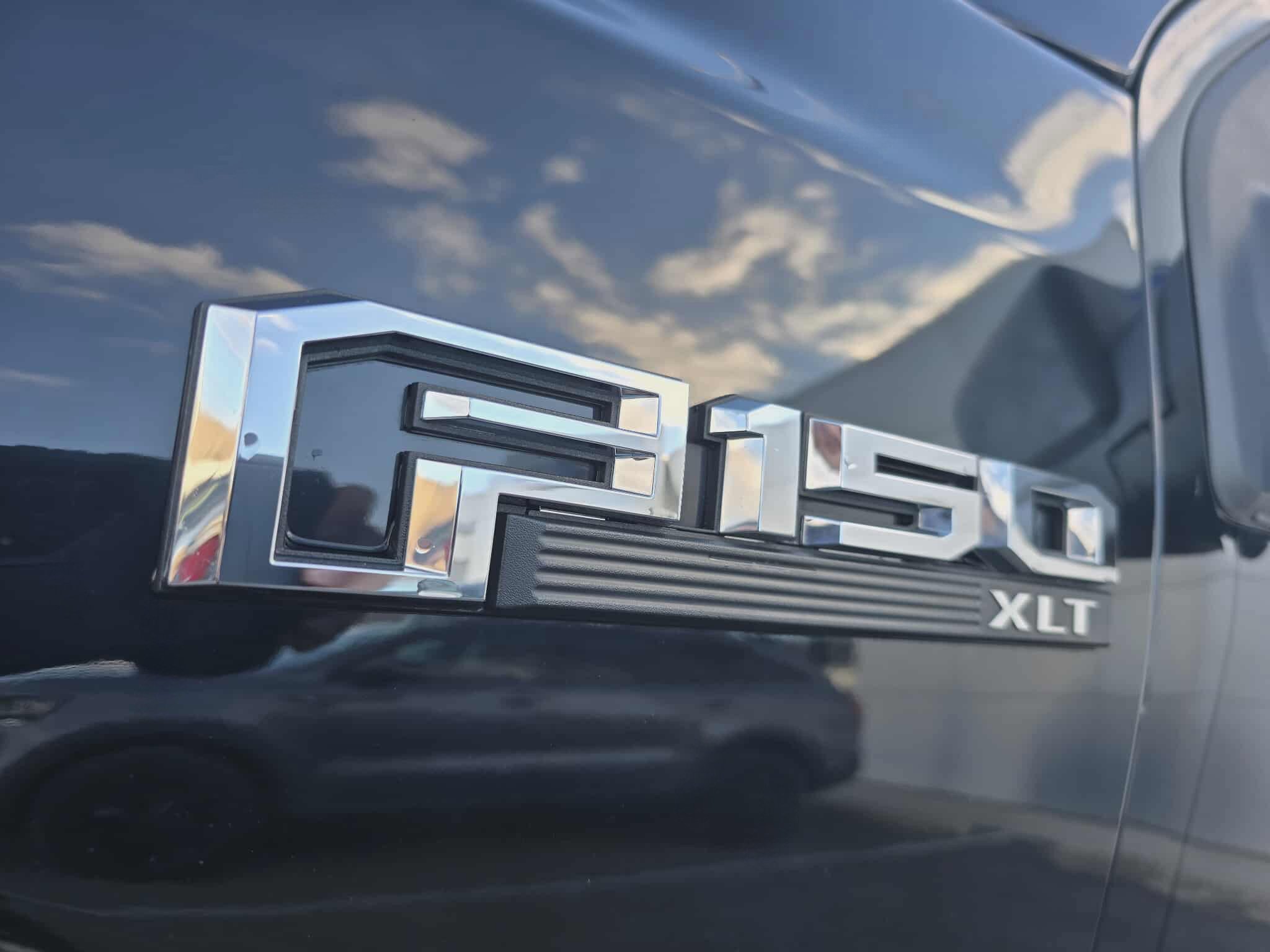 Used 2018 Ford F150 XLT w/ XTR Package image 11