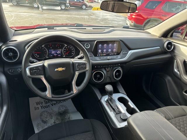 Used 2022 Chevrolet Blazer LT image 31