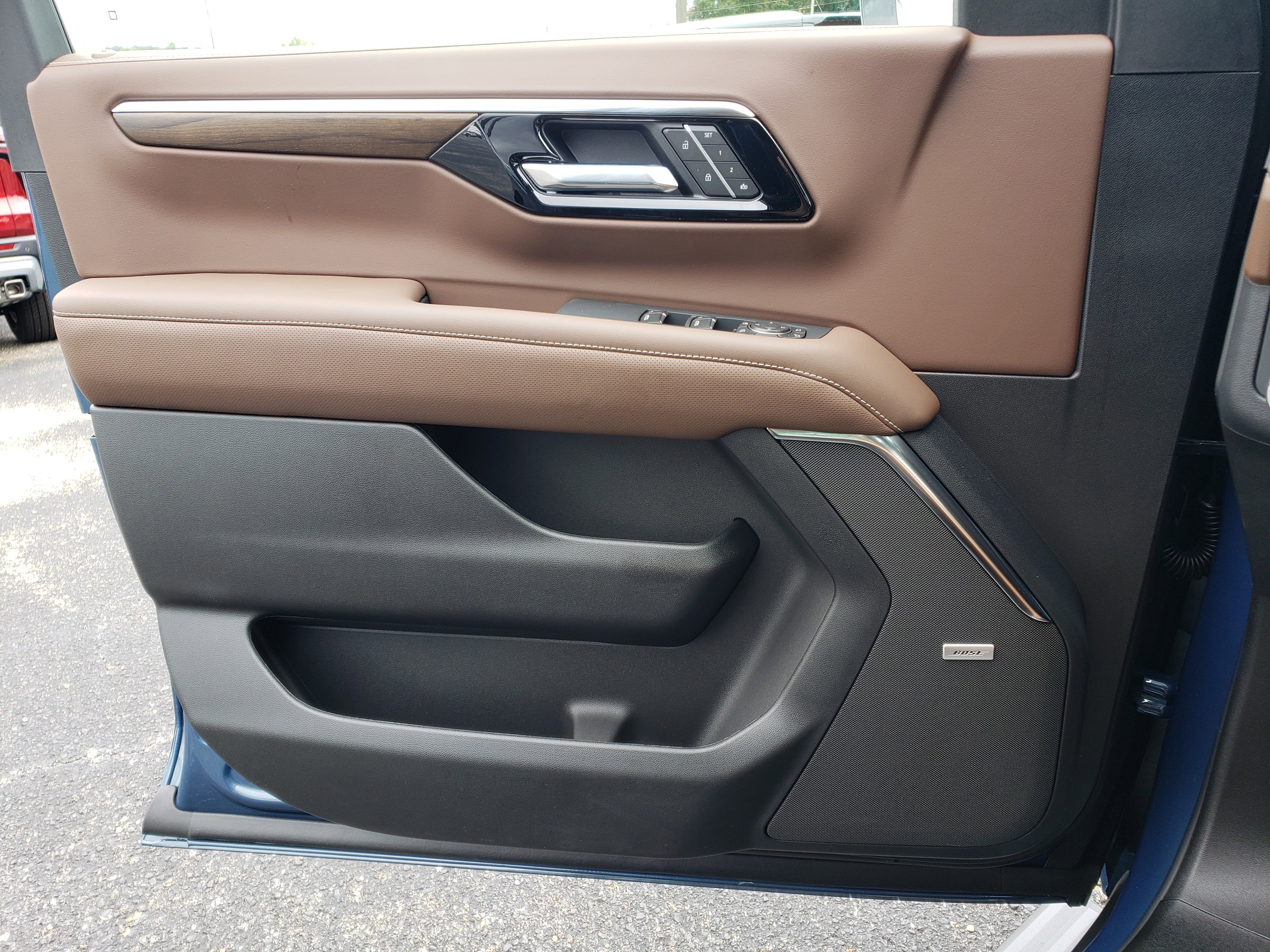 New 2026 Chevrolet Tahoe High Country image 12