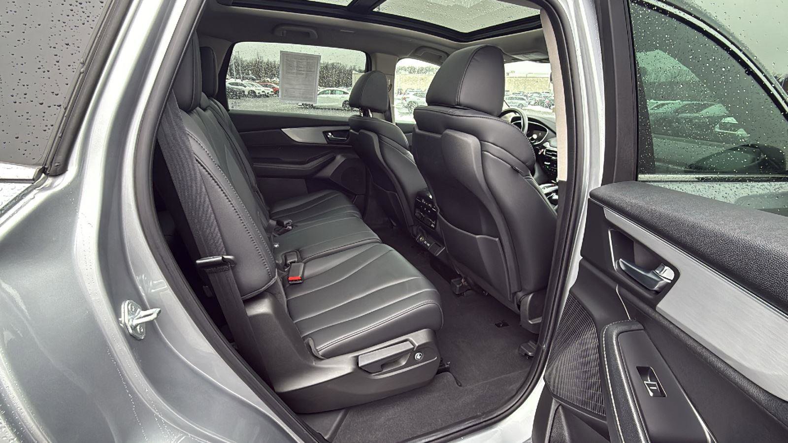 Used 2023 Acura MDX SH-AWD image 20