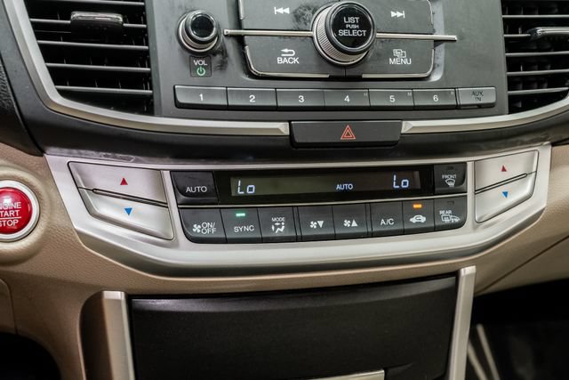 Used 2015 Honda Accord EX image 21