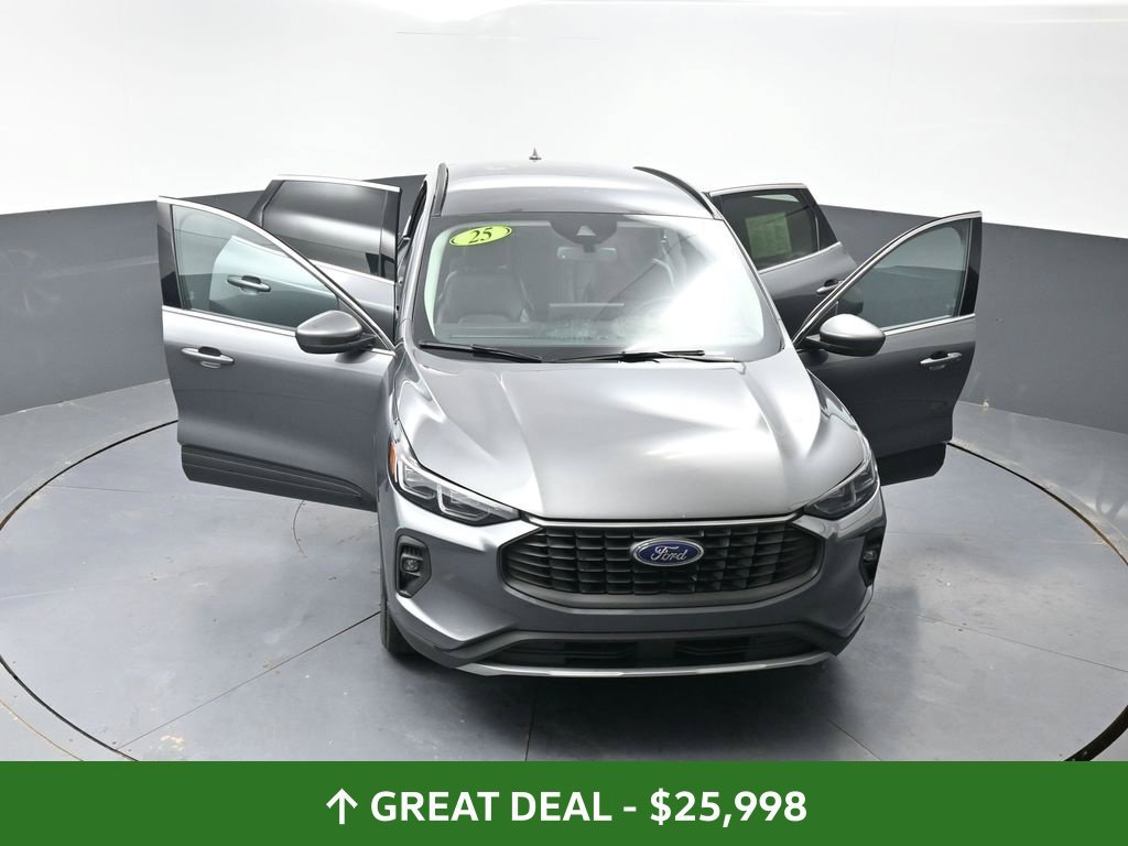 Used 2025 Ford Escape Platinum AWD/4WD image 62