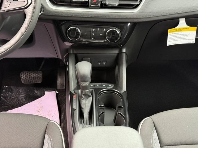 Used 2025 Chevrolet TrailBlazer LT image 15