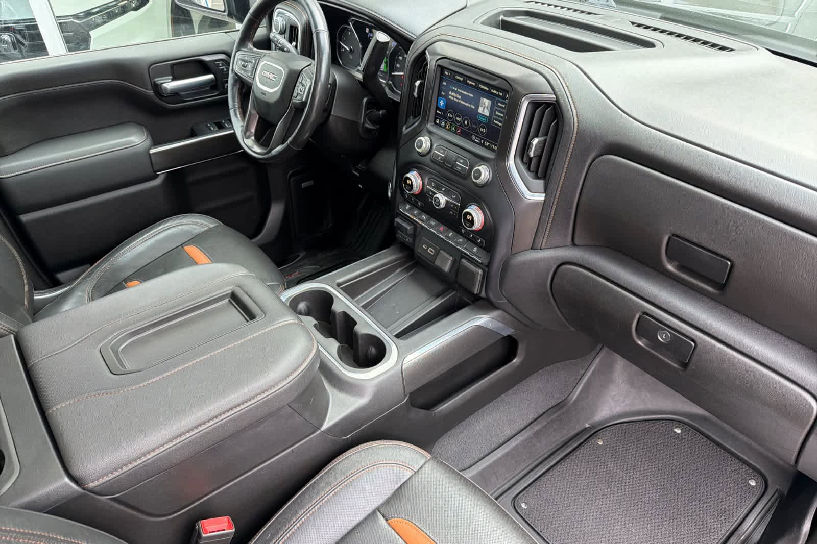 Used 2021 GMC Sierra 3500 AT4 w/ AT4 Premium Plus Package AWD/4WD image 17