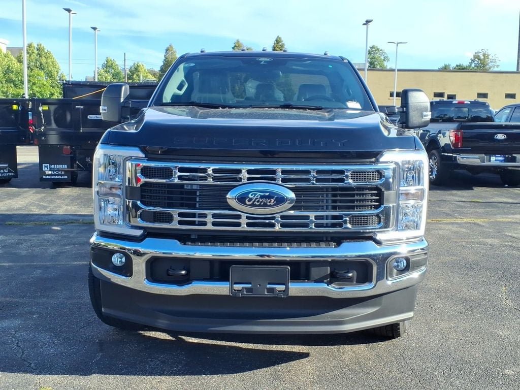 New 2026 Ford F250 XLT w/ Snow Plow Prep Package AWD/4WD image 2