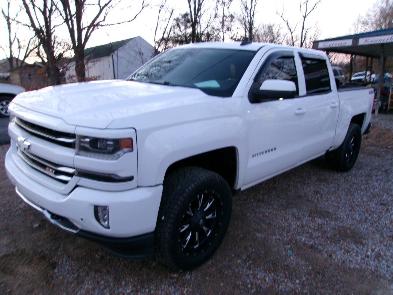 Used 2017 Chevrolet Silverado 1500 LTZ Z71 w/ LTZ Plus Package image 5