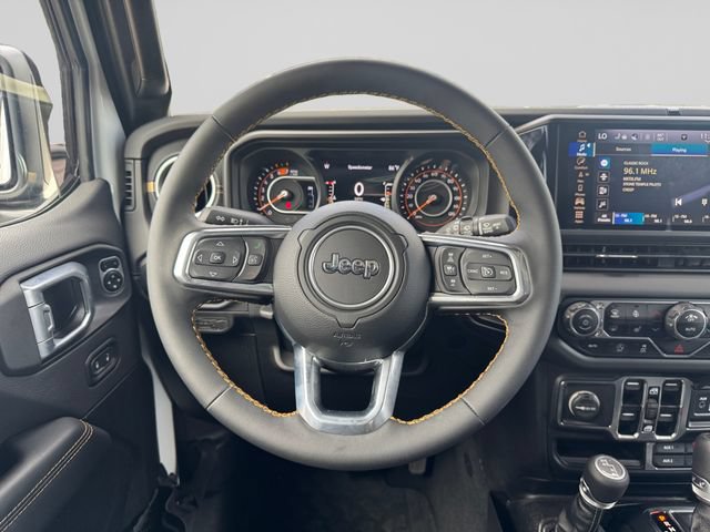 Used 2024 Jeep Wrangler Unlimited Sahara w/ Technology Group AWD/4WD image 11