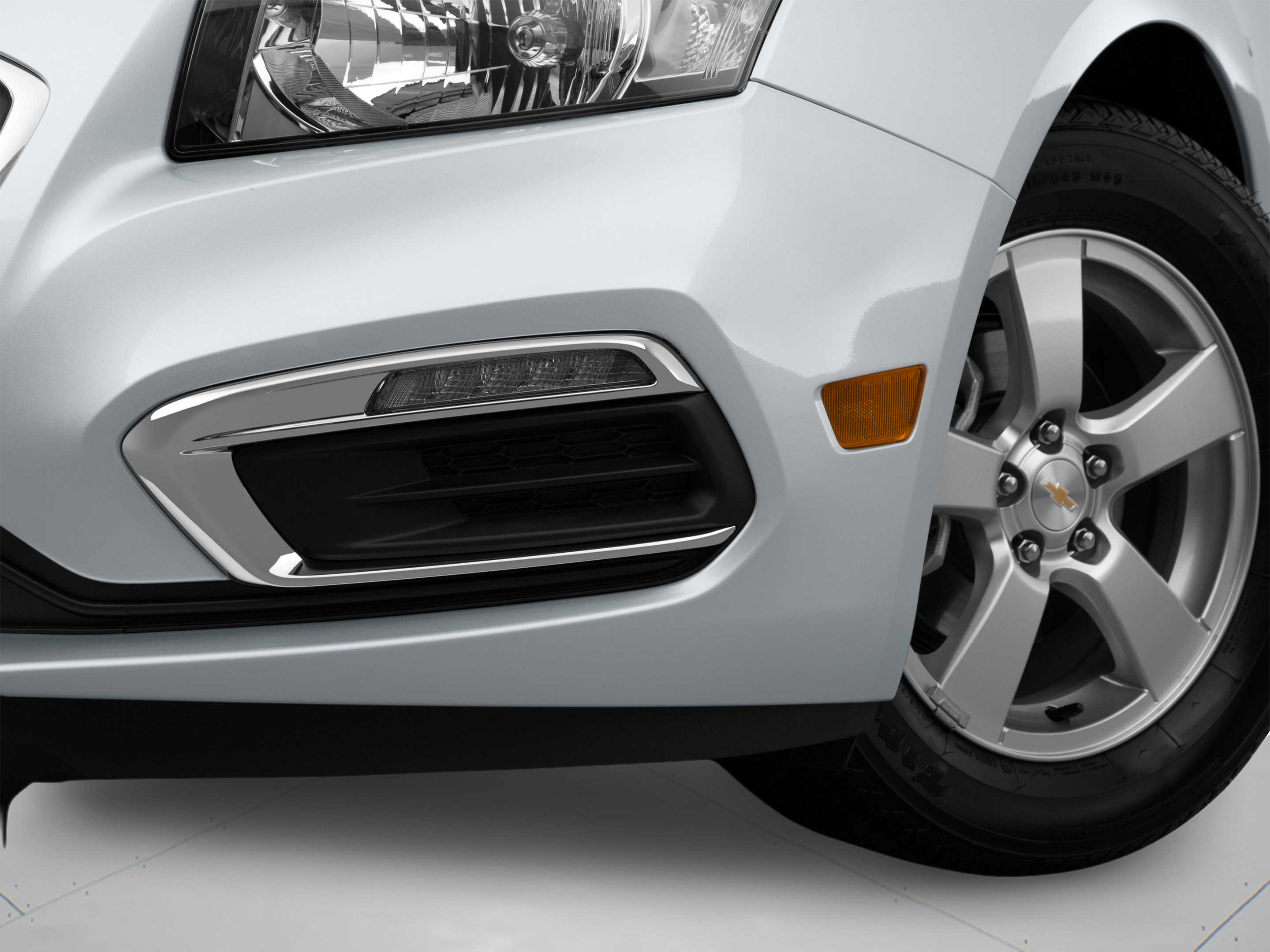 Used 2015 Chevrolet Cruze LT w/ Technology Package FWD image 53