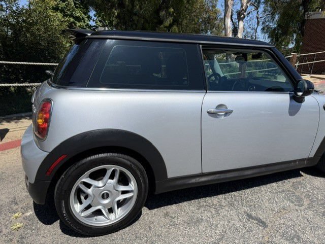 Used 2009 MINI Cooper S FWD image 28