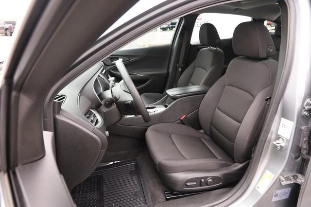 Used 2024 Chevrolet Malibu LT image 8