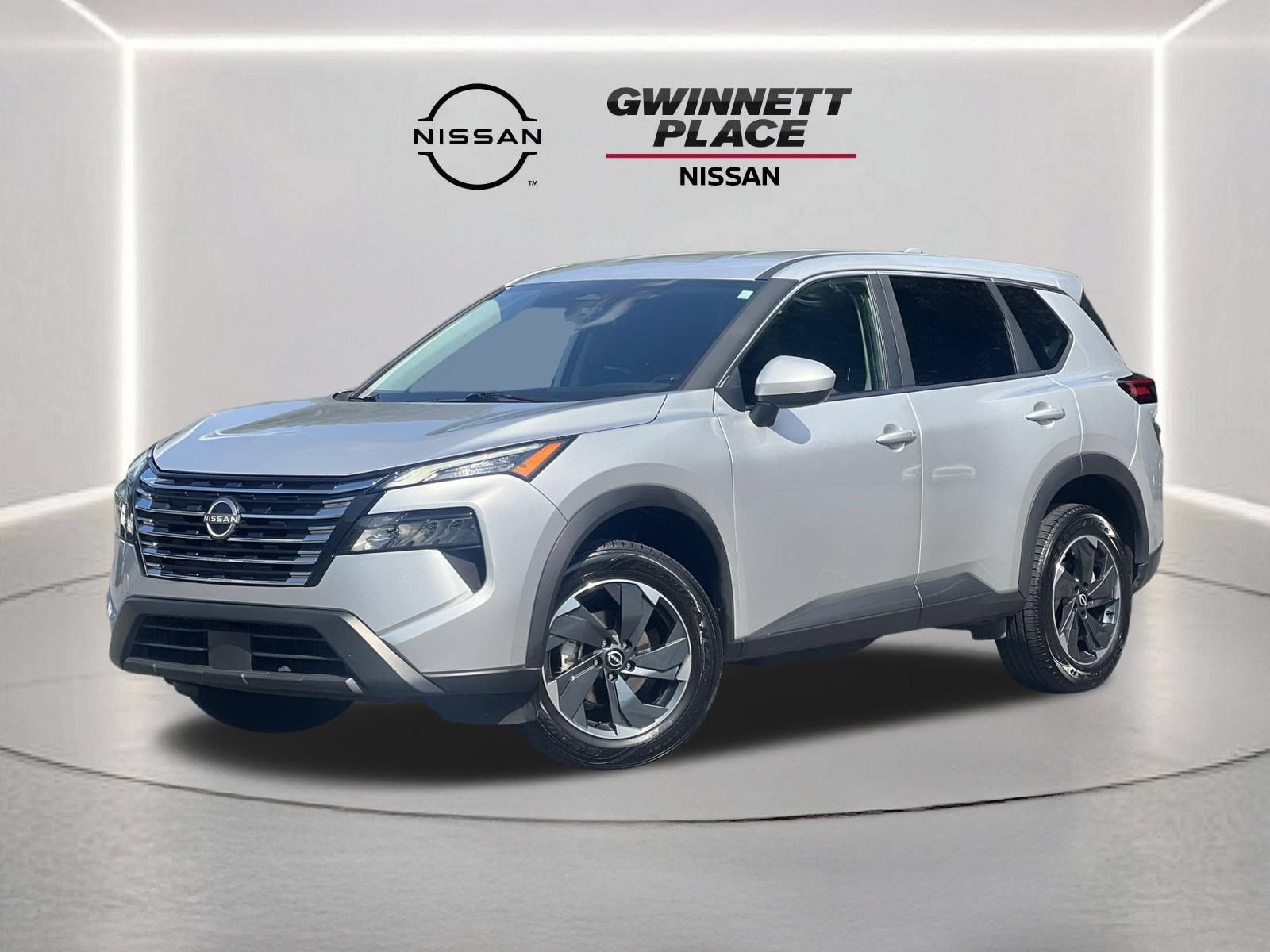 Used 2025 Nissan Rogue SV