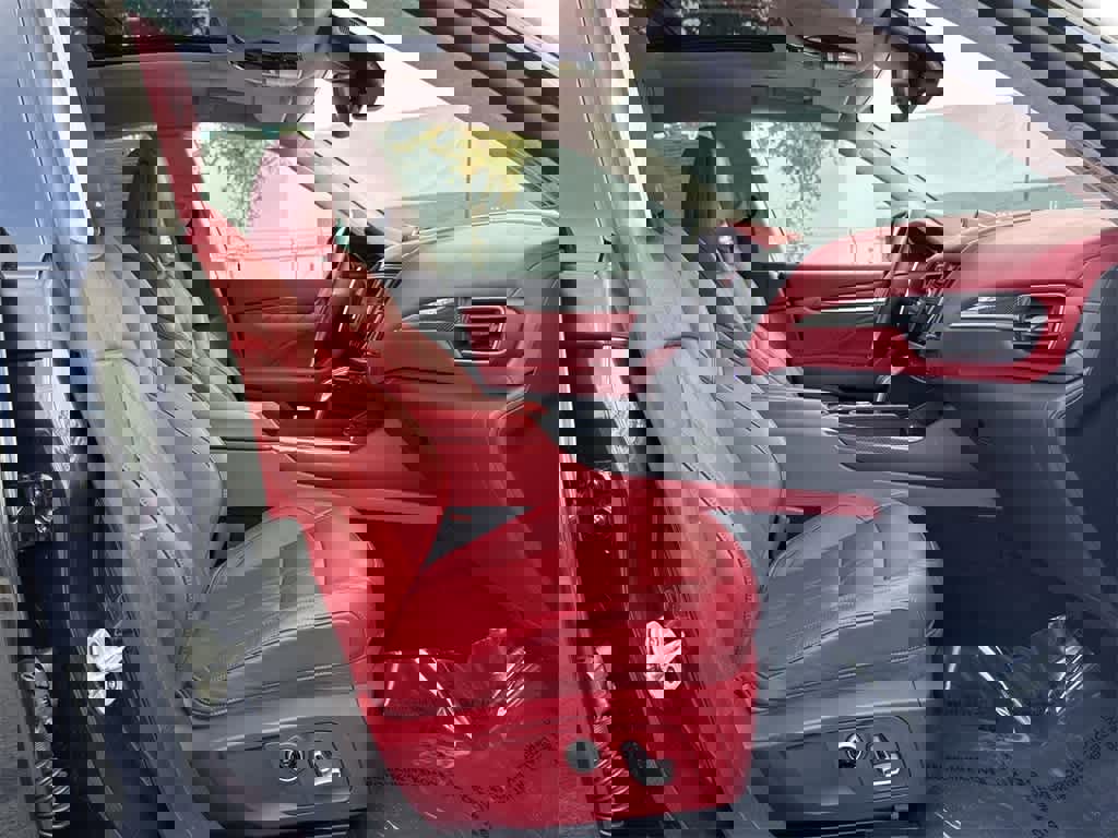 Used 2022 Maserati Levante Modena S image 41