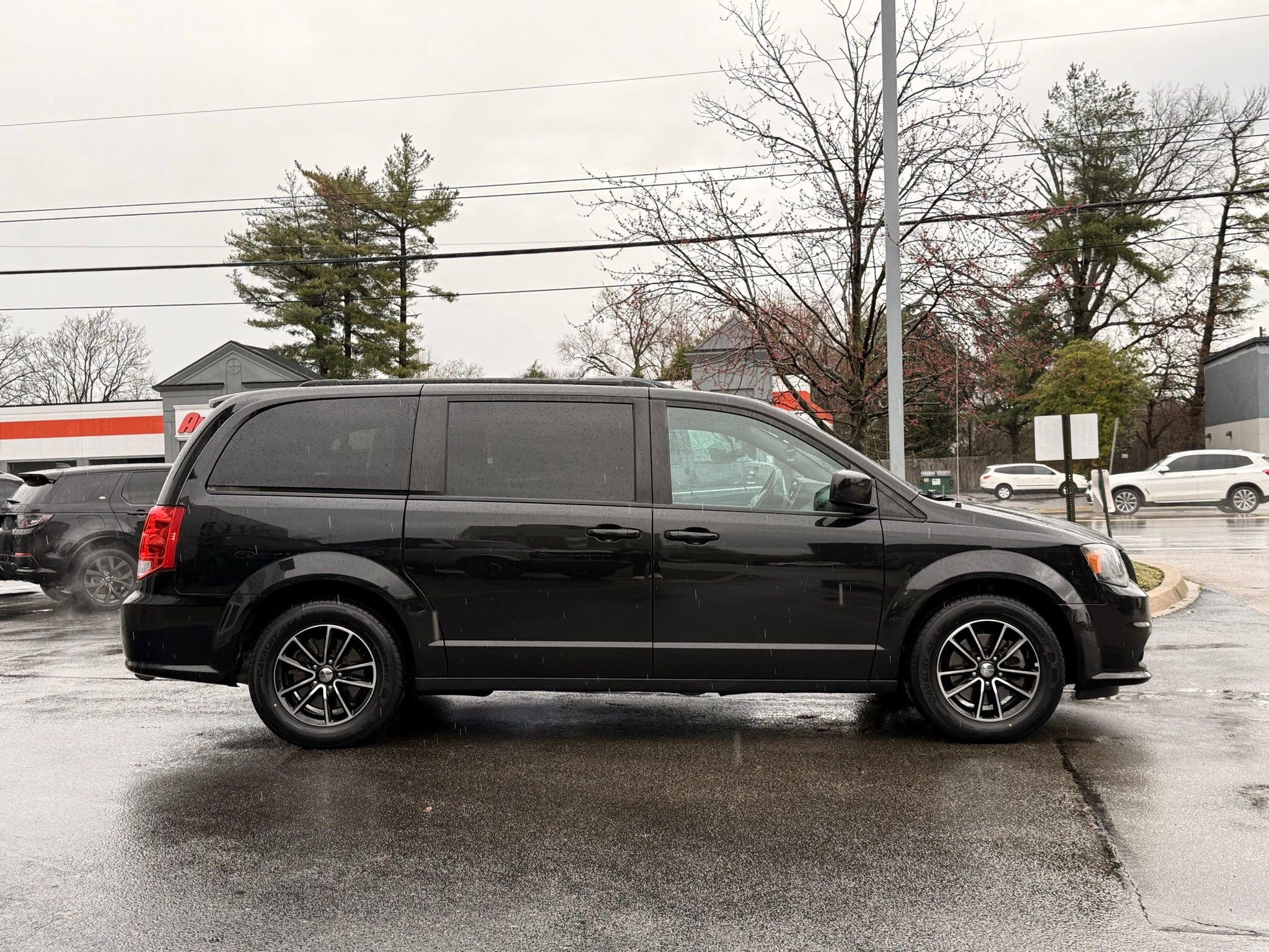 Used 2018 Dodge Grand Caravan GT image 5