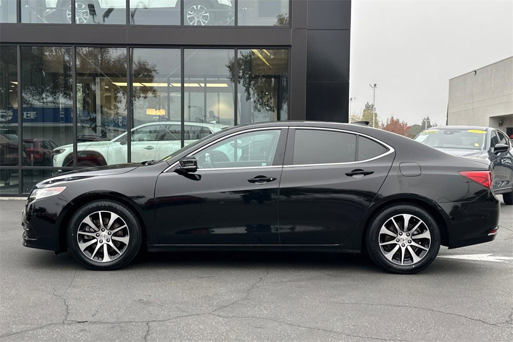 Used 2017 Acura TLX w/ Technology Package image 9