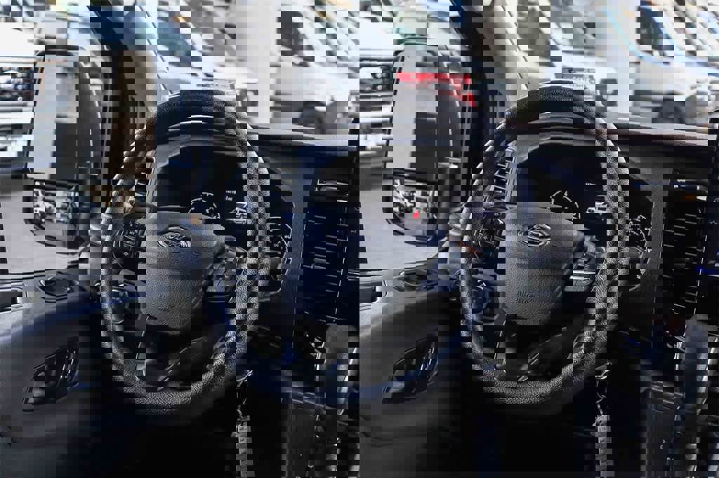 Used 2024 Ford Transit 350 XLT image 15