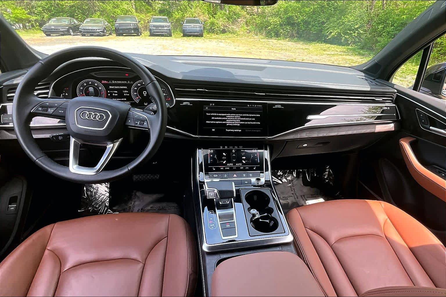 Used 2023 Audi Q7 3.0T Premium Plus w/ Premium Plus Package AWD/4WD image 16