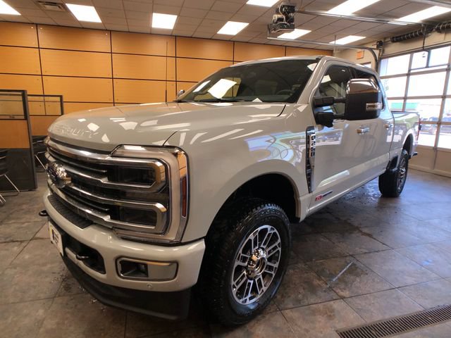 New 2026 Ford F250 Platinum w/ Platinum Plus Package AWD/4WD image 3