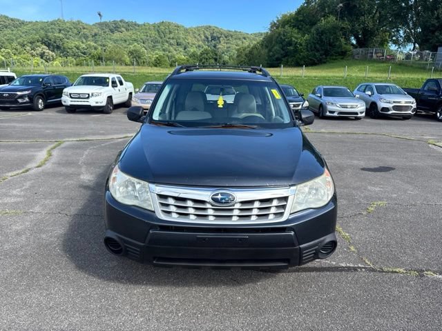 Used 2013 Subaru Forester 2.5X Premium w/ All-Weather Pkg AWD/4WD image 3