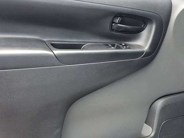 Used 2017 Chevrolet City Express LS w/ Appearance Package FWD image 18