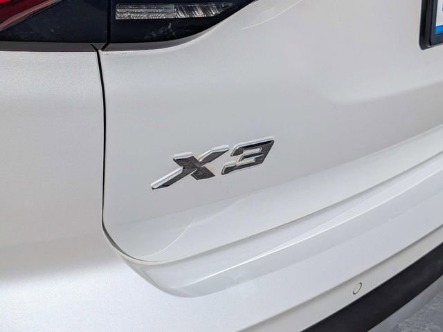 Used 2023 BMW X3 sDrive30i w/ Premium Package image 9