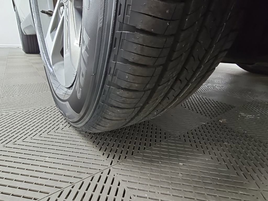 Used 2023 Honda Pilot EX-L image 49