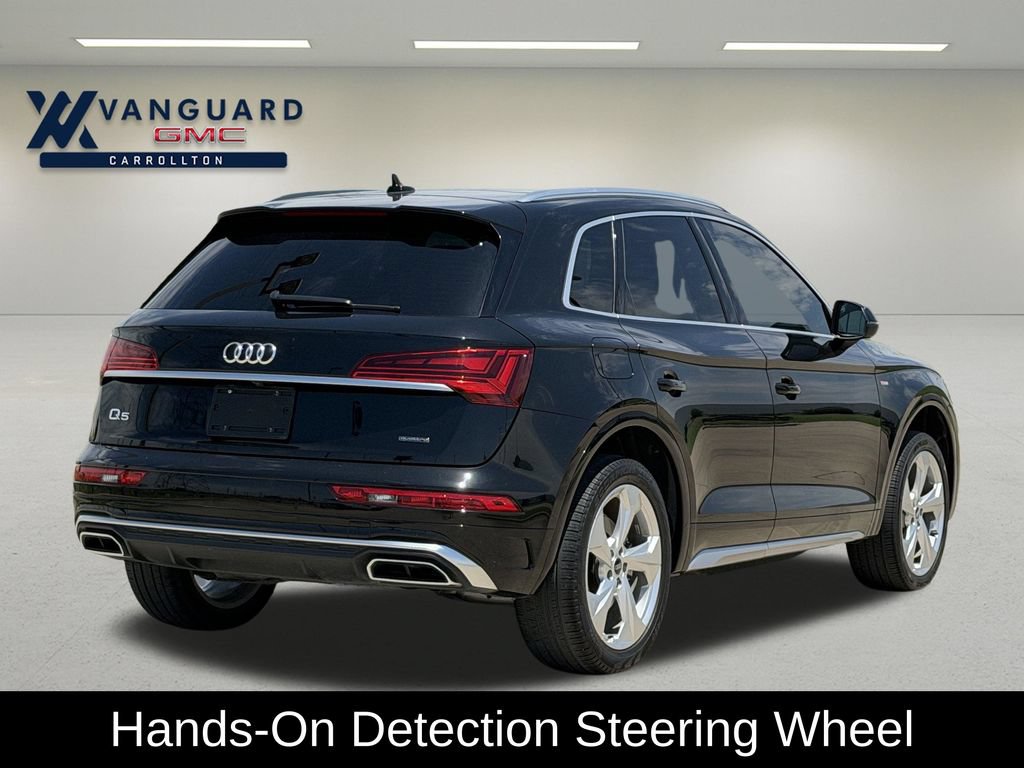 Used 2022 Audi Q5 2.0T Premium Plus w/ Premium Plus Package AWD/4WD image 10