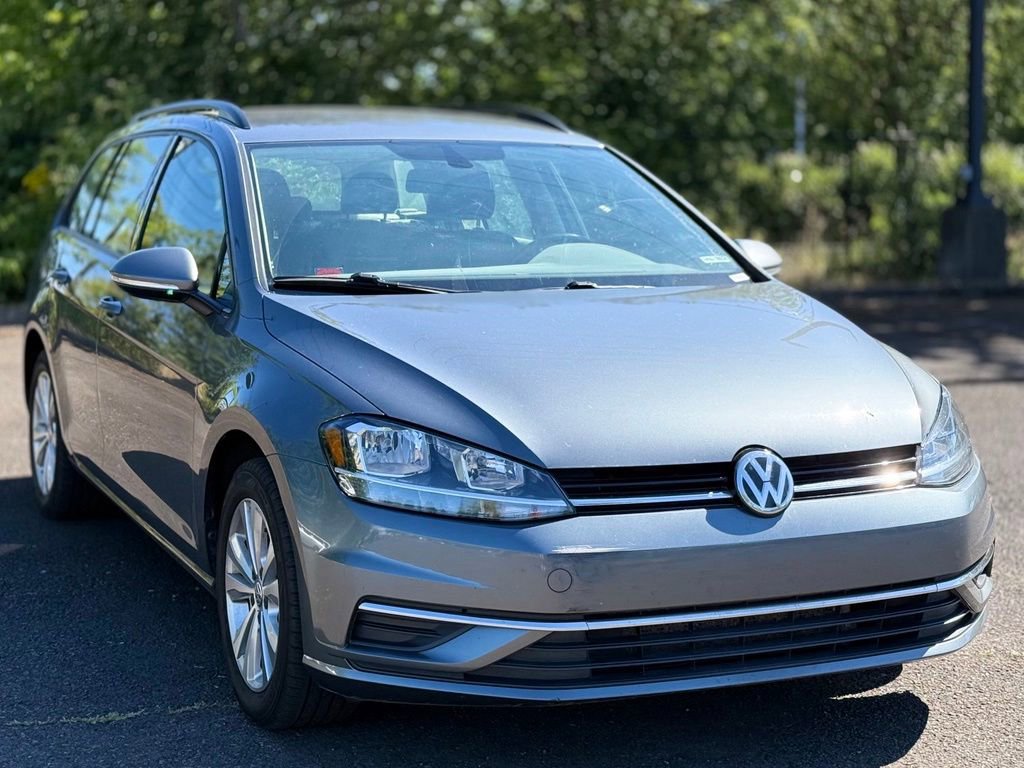 Used 2019 Volkswagen Golf S AWD/4WD image 7