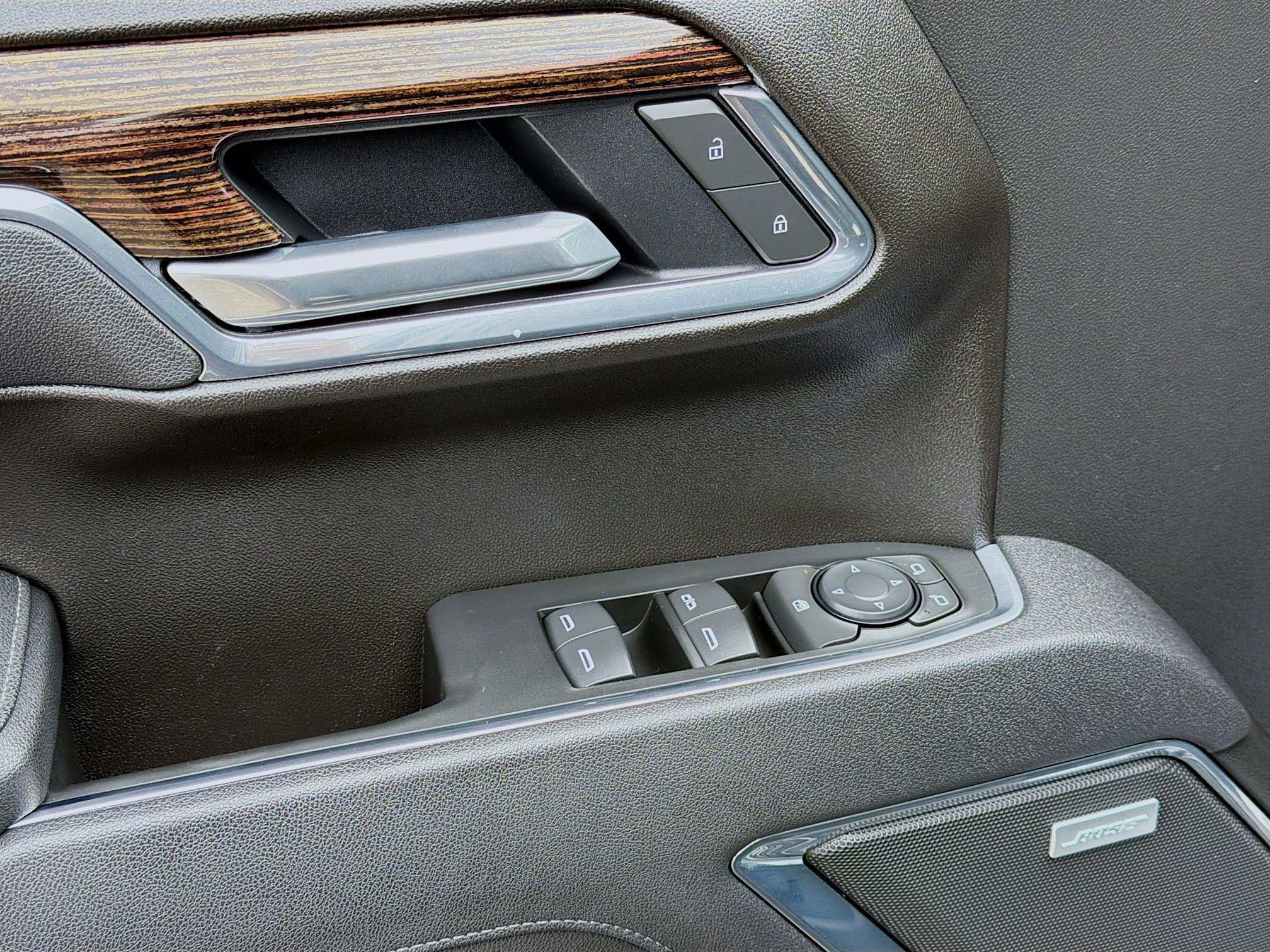 Used 2025 GMC Sierra 1500 Elevation w/ Elevation Premium Package image 22