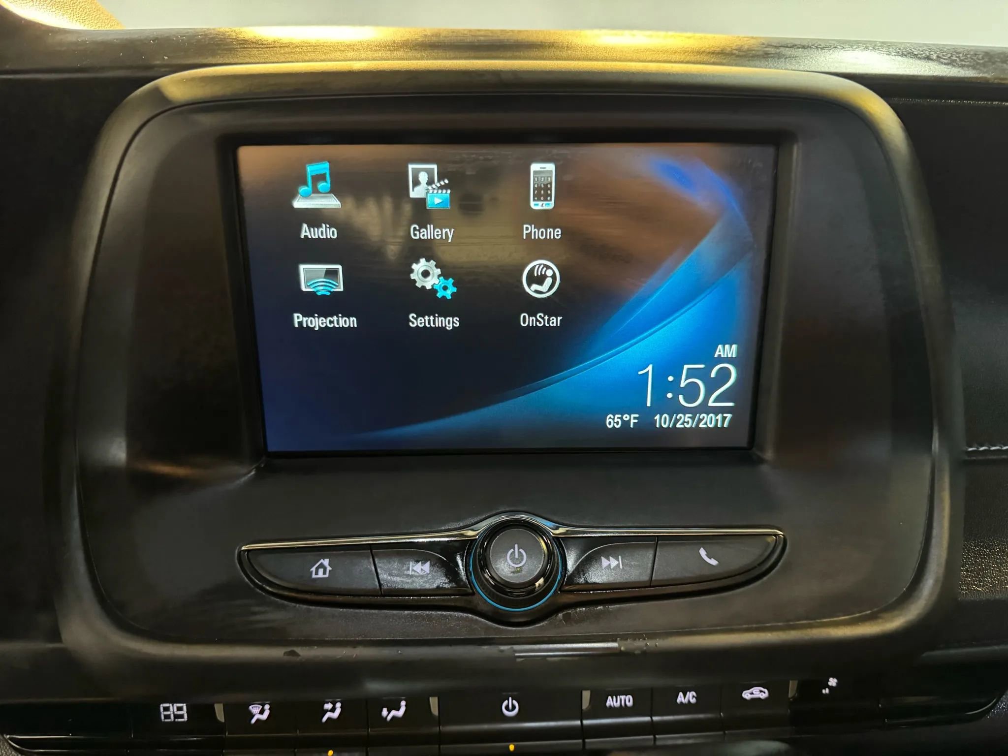 Used 2018 Chevrolet Camaro LT w/ RS Package image 14