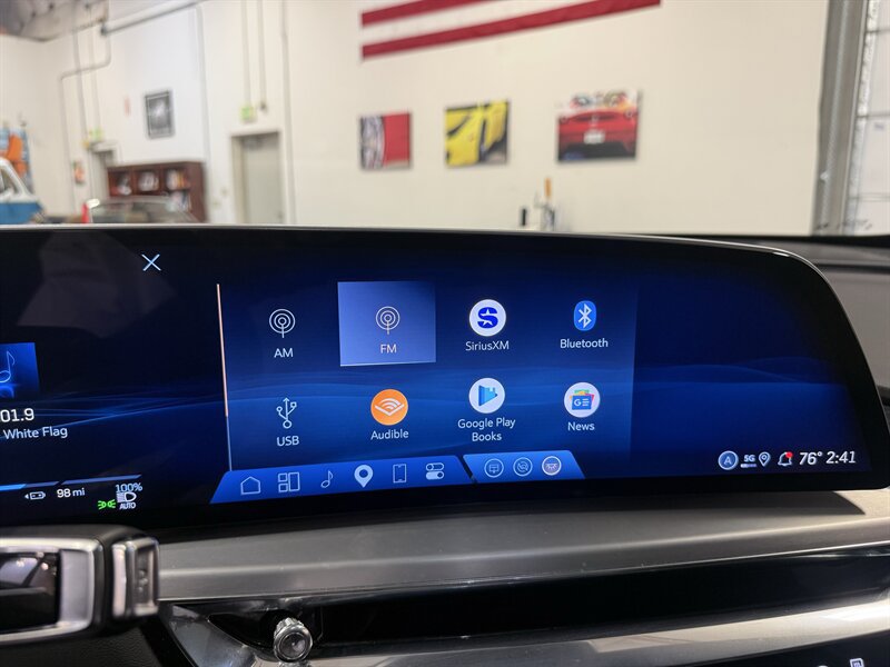 Used 2024 Cadillac Lyriq Sport AWD/4WD image 28