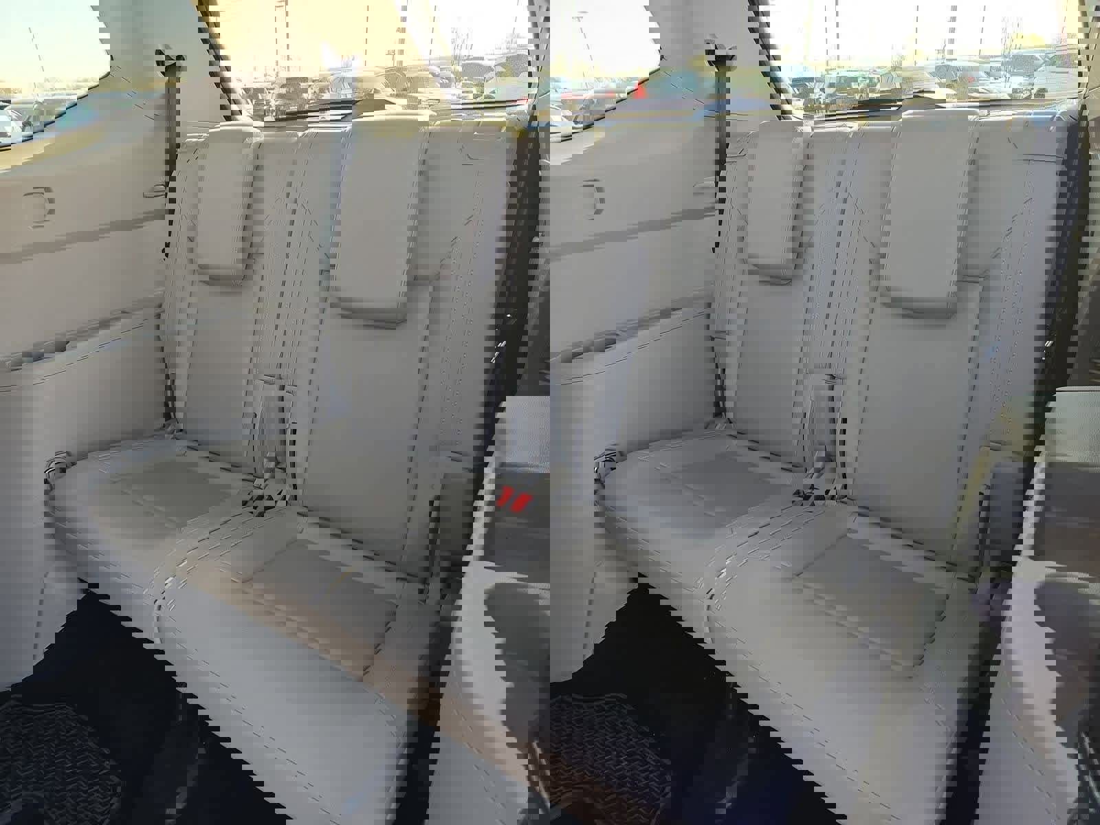 Used 2018 Volkswagen Atlas SE image 36