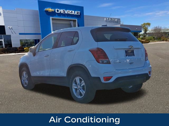 Used 2022 Chevrolet Trax LS w/ Tint and Cruise Package image 6