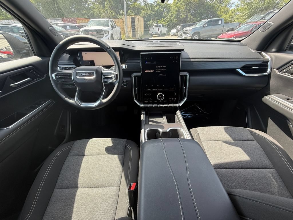 Used 2025 GMC Acadia Elevation FWD image 26