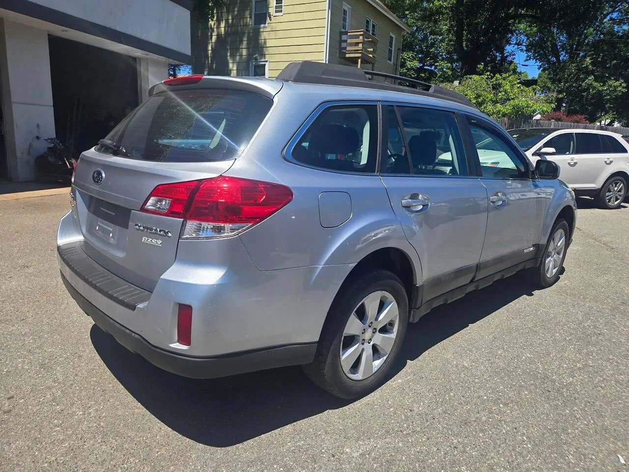 Used 2012 Subaru Outback 2.5i AWD/4WD image 19