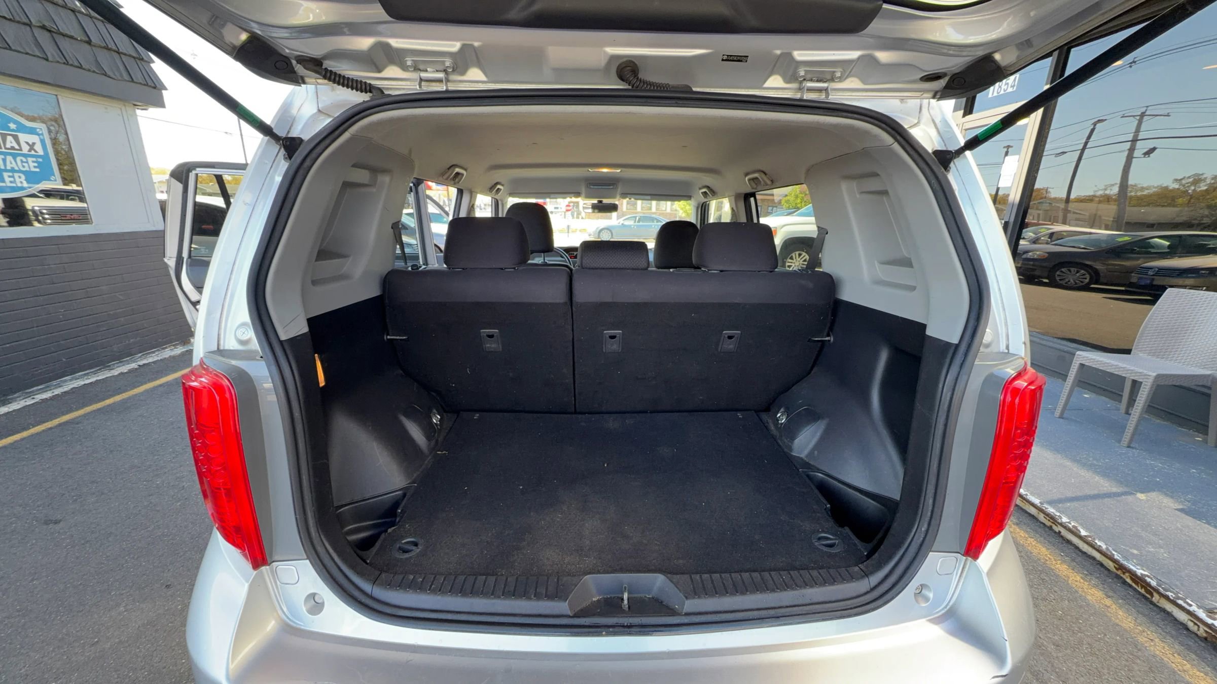 Used 2009 Scion xB FWD image 16