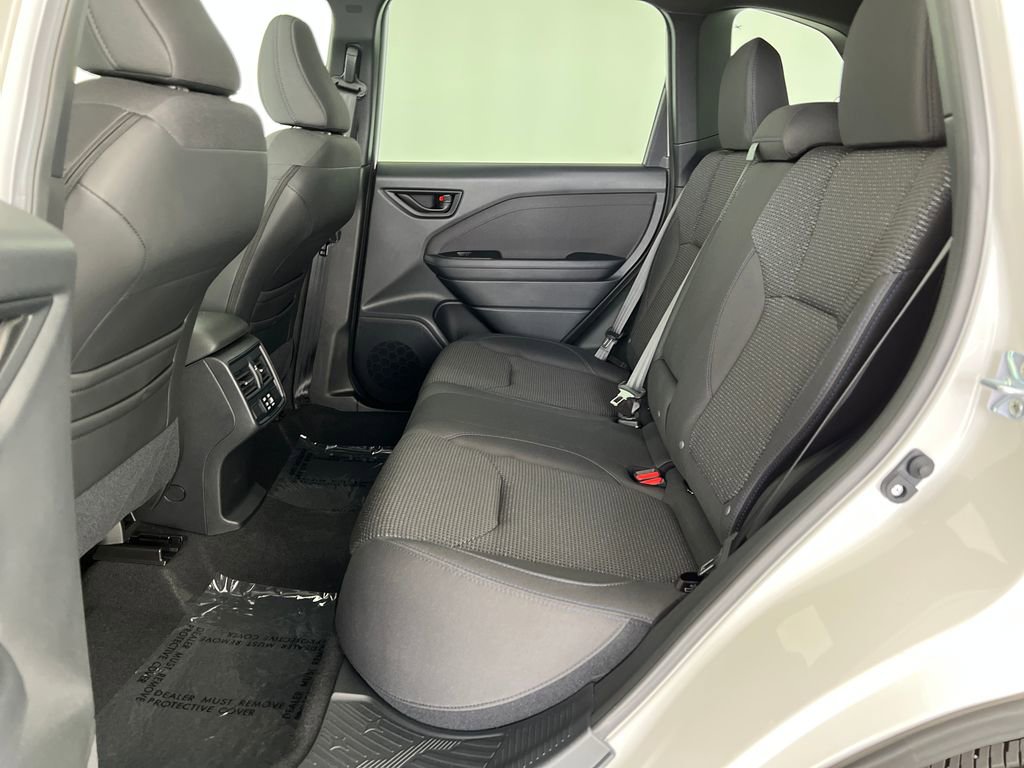 Certified 2025 Subaru Forester Premium AWD/4WD image 27