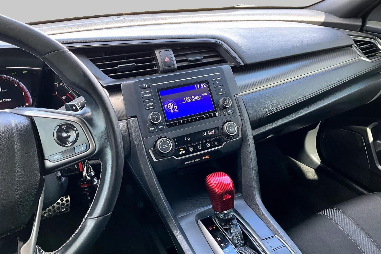 Used 2019 Honda Civic Sport image 6