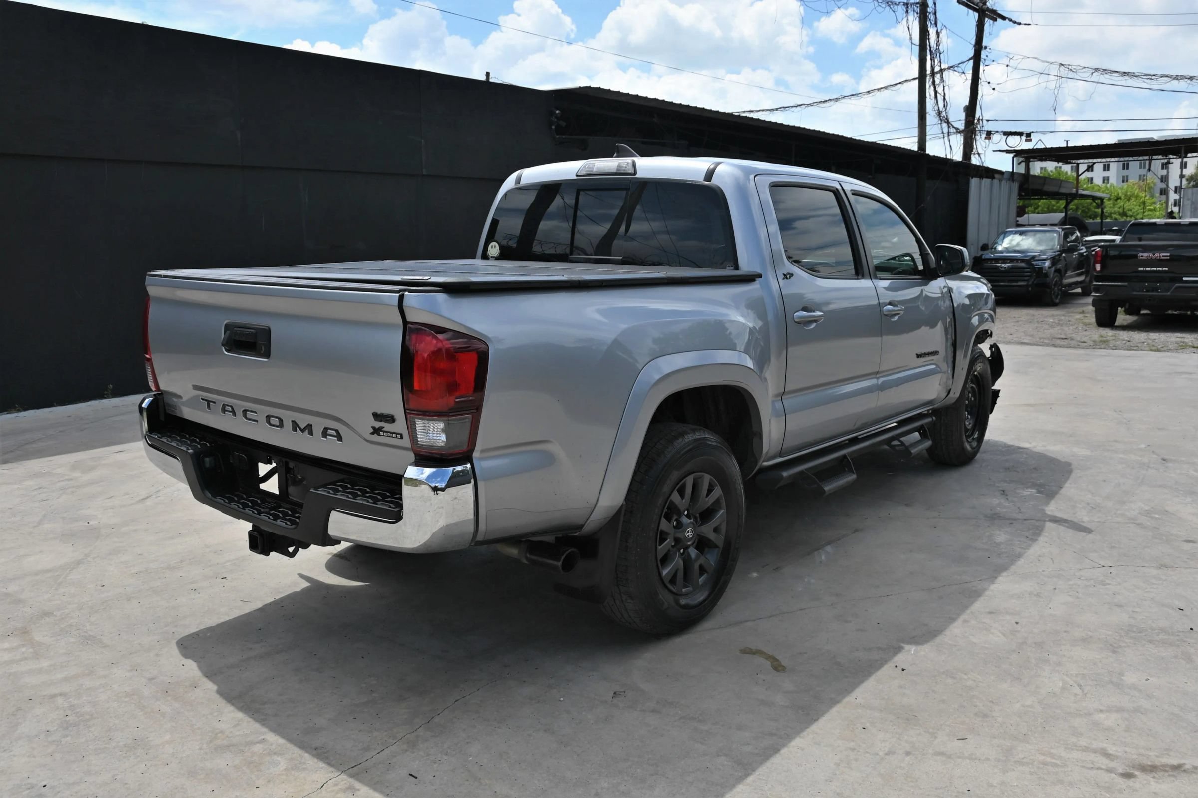 Used 2019 Toyota Tacoma SR5 RWD image 5